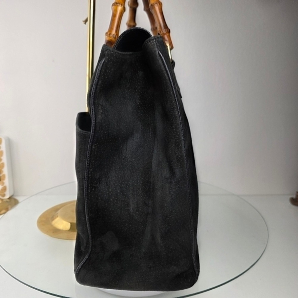 Gucci Black Suede Bamboo Handbag Circa 1980s/90s - Picture 13 of 15